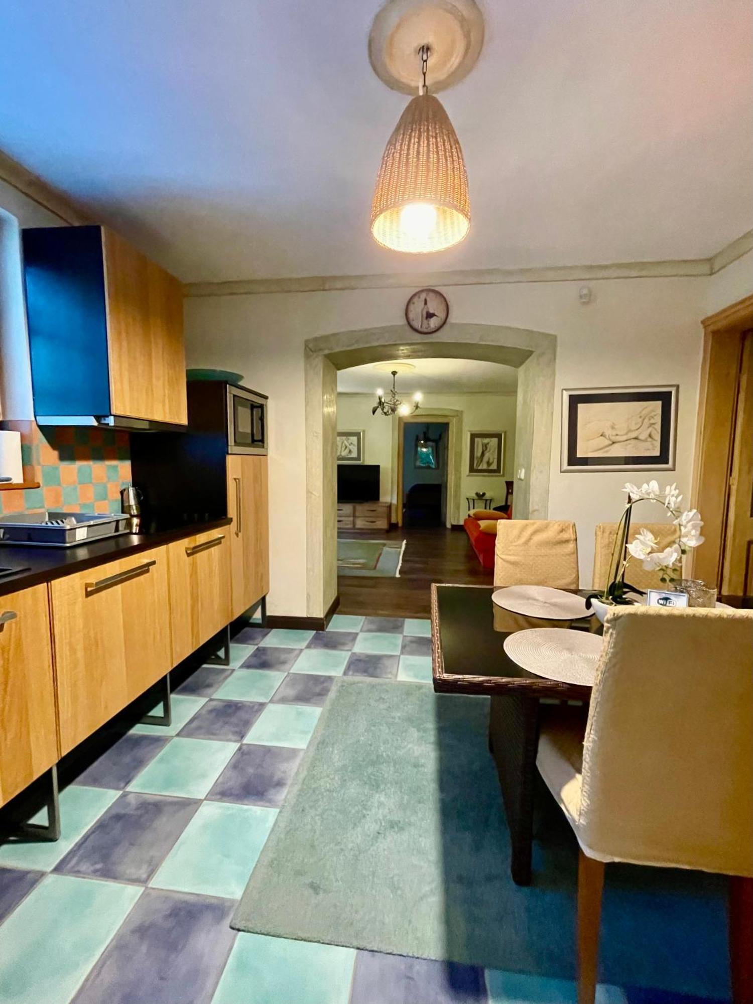 Buda Hills Villa Apartment Budapest Bagian luar foto