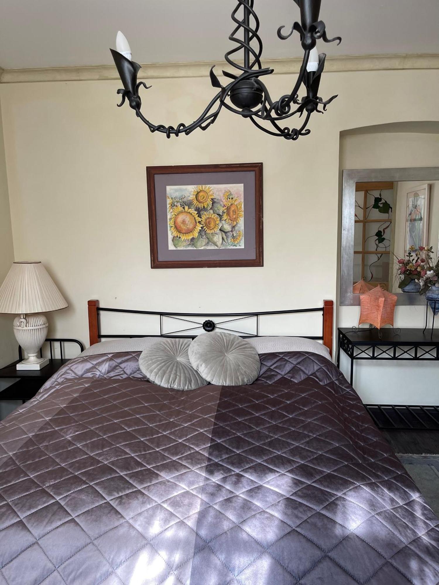 Buda Hills Villa Apartment Budapest Bagian luar foto